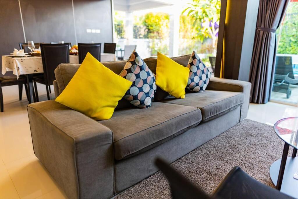 Honeybee Pool Villa Smooth As Silk Ao Nang Exterior foto